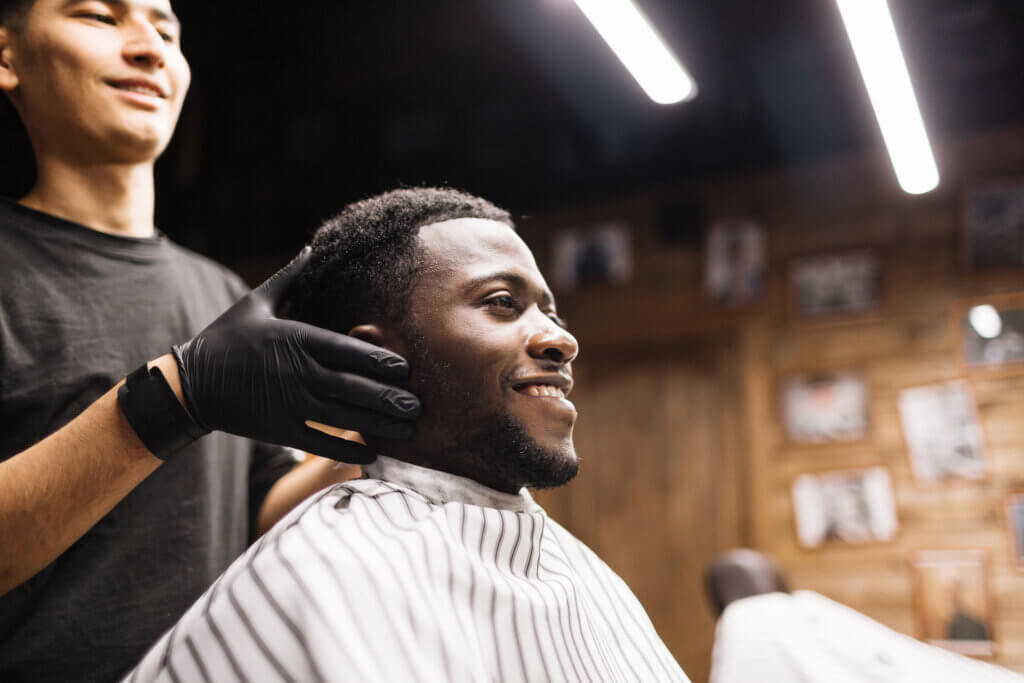 Hair Salon vs. Barbershop: What's the Difference? - SALONORY Studio